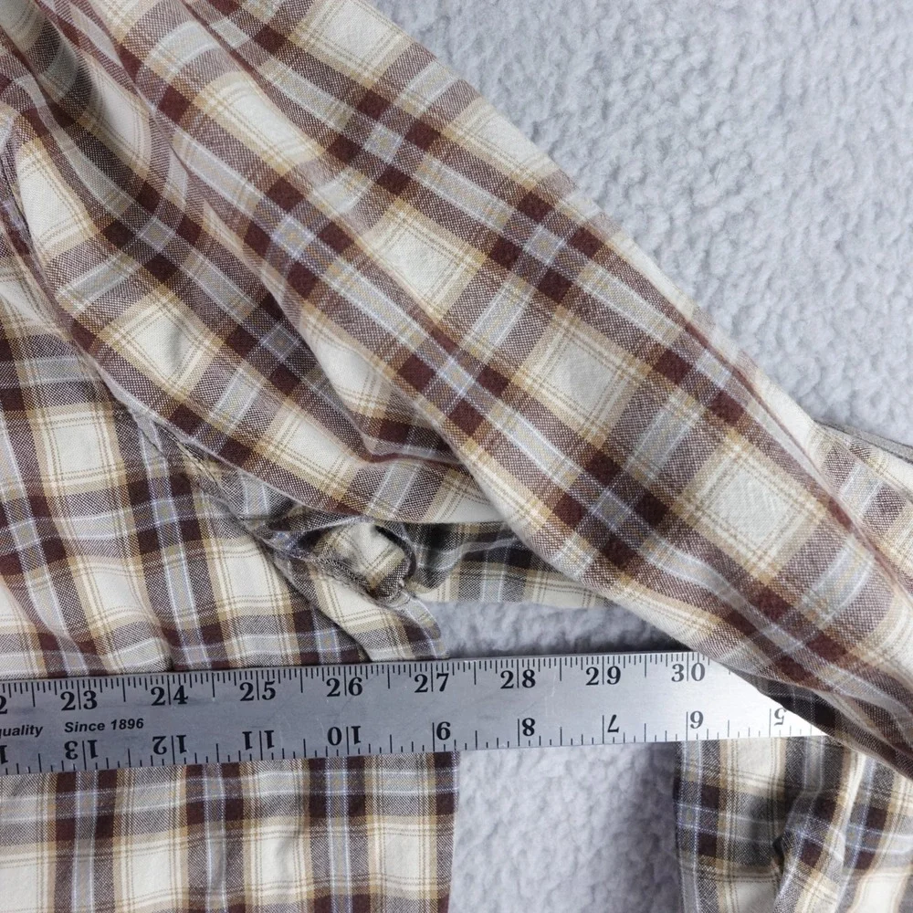 Carhartt Mens Relaxed Fit Plaid Long Sleeve Button Down Shirt Brown 2XL